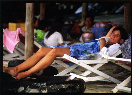 133 Repos de la nageuse du golfe de Siam