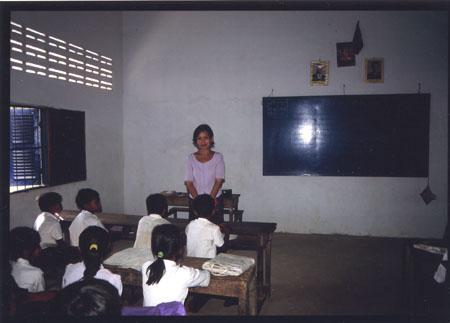 150 Myra à l'intérieure d'une classe