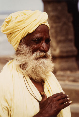 004 pélerin en quète de lumière